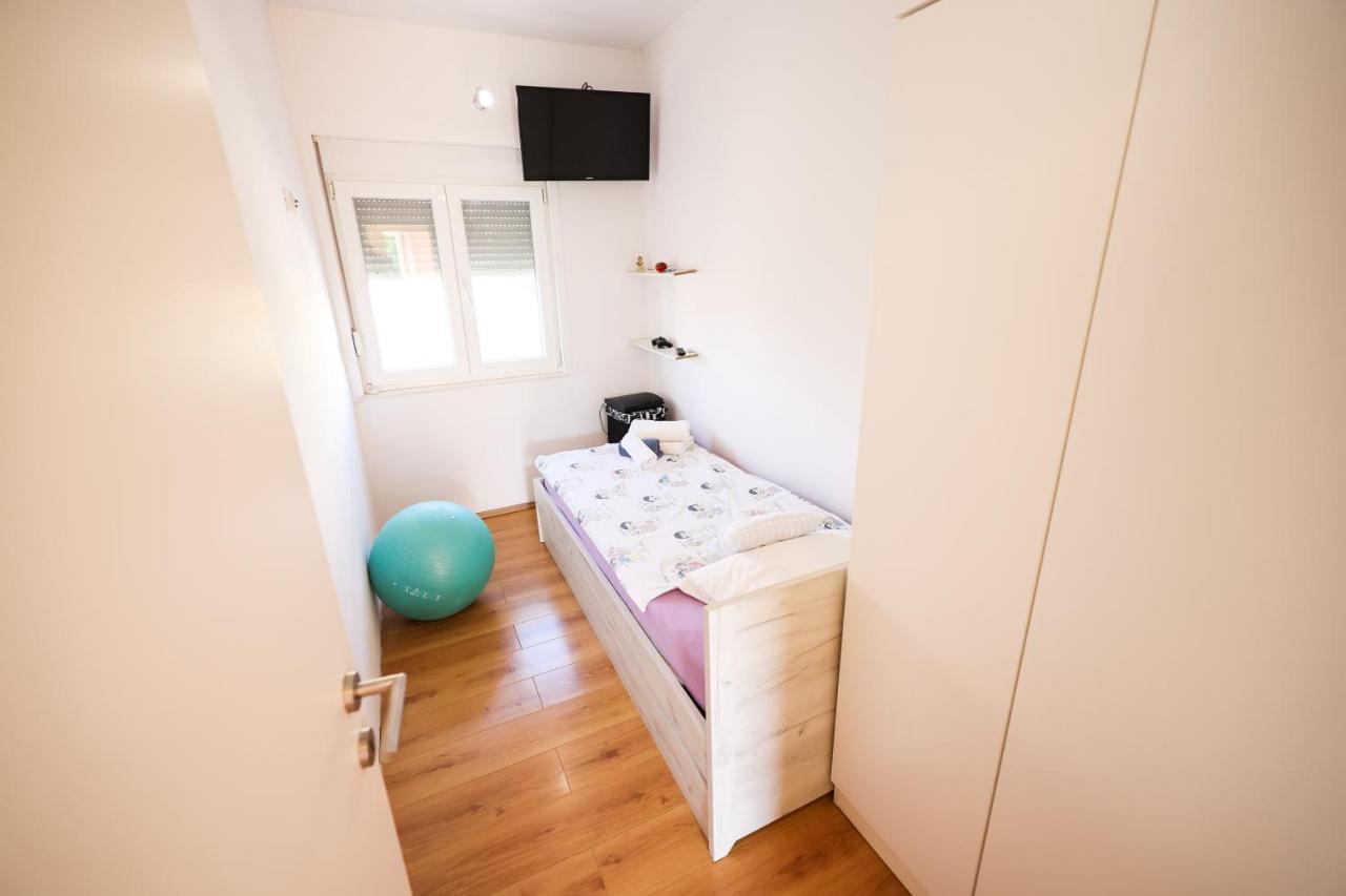 Apartman Heder Задар Экстерьер фото